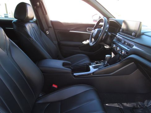 Used 2023 Acura Integra A-Spec image 9