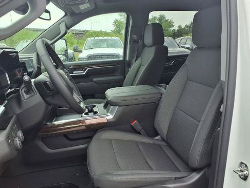 New 2026 Chevrolet Silverado 2500 LT w/ All Star Edition AWD/4WD image 14
