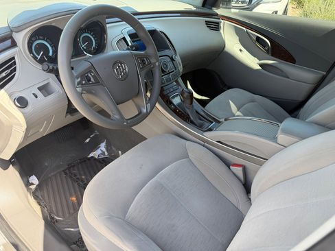 Used 2010 Buick LaCrosse CX FWD image 12