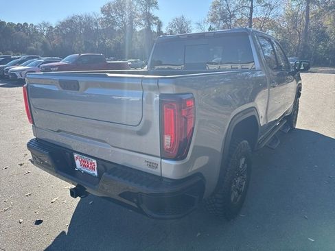 Used 2024 GMC Sierra 1500 AT4X image 5