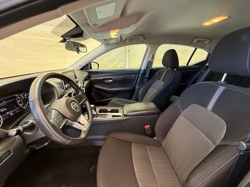 Used 2021 Nissan Sentra SV FWD image 30
