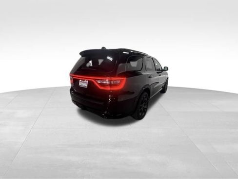 Used 2025 Dodge Durango R/T w/ Blacktop Package AWD/4WD image 7