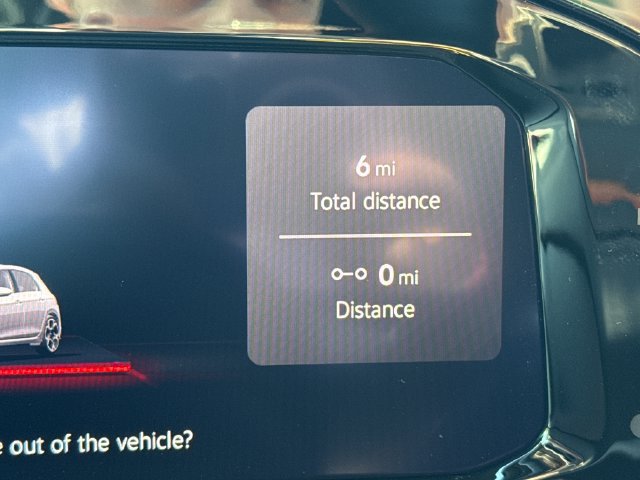 New 2026 Volkswagen GTI SE FWD image 18