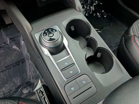 New 2026 Ford Escape ST-Line w/ Cold Weather Package image 32