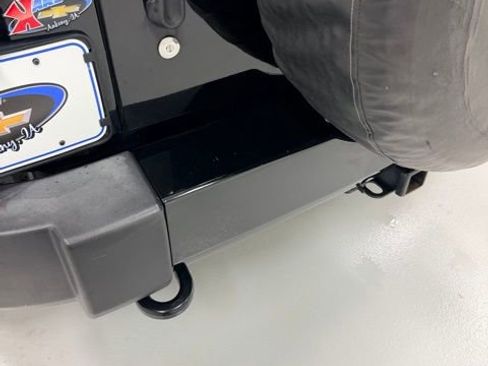 Used 2016 Jeep Wrangler Unlimited Sahara image 31