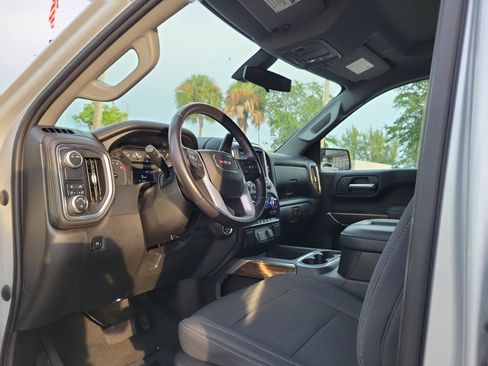 Used 2021 GMC Sierra 1500 Elevation image 9