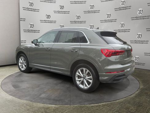 Used 2024 Audi Q3 2.0T Premium image 3