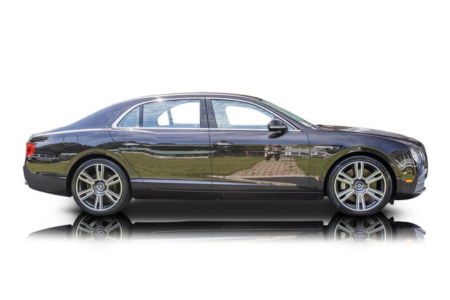 Used 2014 Bentley Flying Spur W12 AWD/4WD image 2