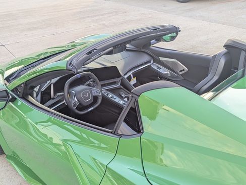 New 2026 Chevrolet Corvette E-Ray image 34