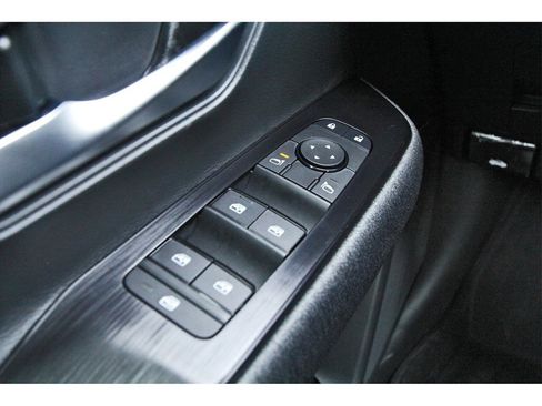 New 2026 Nissan Kicks SV image 15