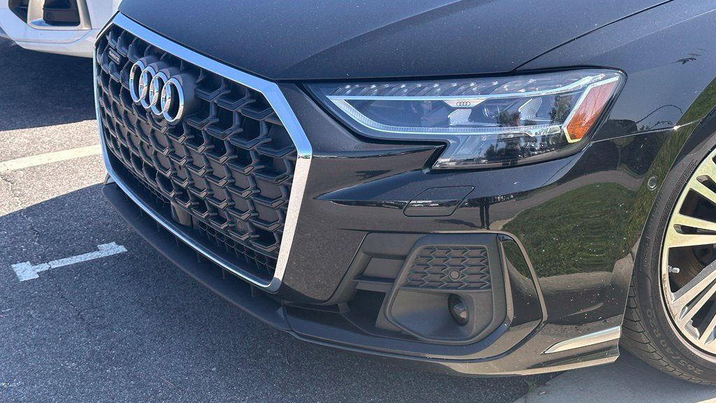 Used 2023 Audi A8 L 3.0T w/ Comfort Plus Package AWD/4WD image 10