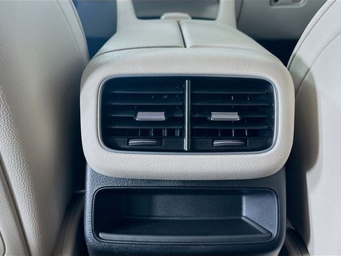 Used 2026 Mercedes-Benz GLE 450 4MATIC image 34