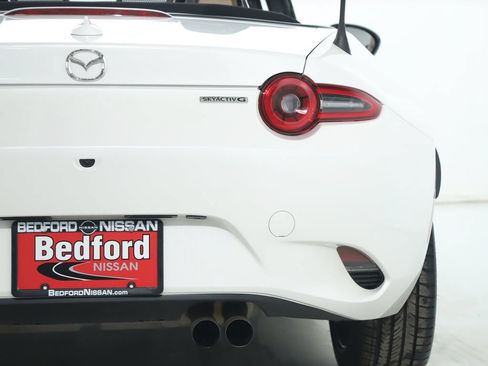 Used 2024 MAZDA MX-5 Miata Grand Touring RWD image 42
