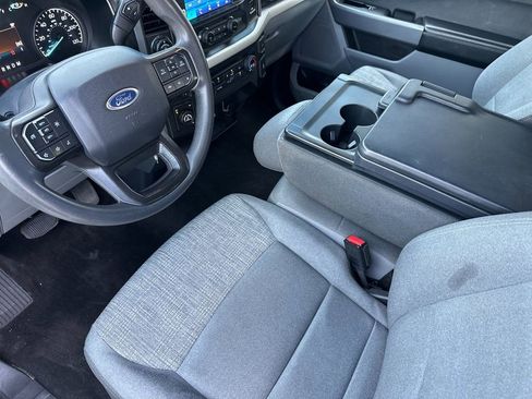 Used 2022 Ford F150 XLT w/ Trailer Tow Package image 9