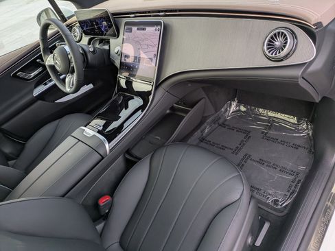 Certified 2026 Mercedes-Benz EQE 320 4MATIC Sedan image 21
