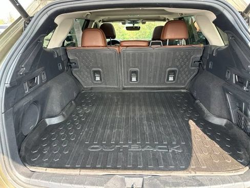 Used 2020 Subaru Outback Touring AWD/4WD image 8