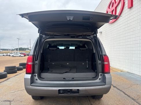 Used 2019 Chevrolet Tahoe LT image 30