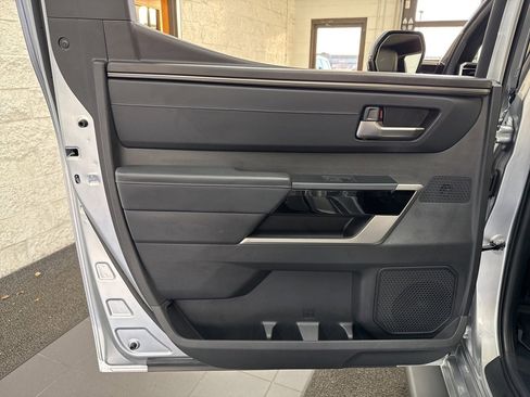 Used 2025 Toyota Tundra Limited image 44