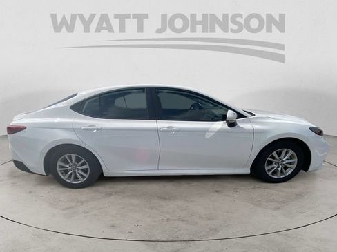Used 2025 Toyota Camry LE FWD image 11