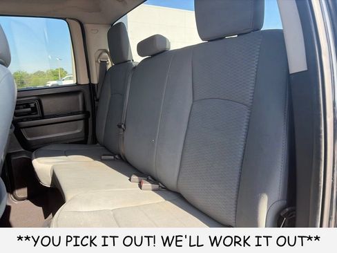 Used 2014 RAM 1500 Express RWD image 9