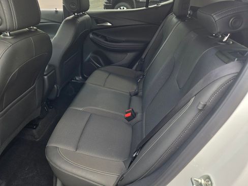 Certified 2025 Buick Encore GX Preferred FWD image 16