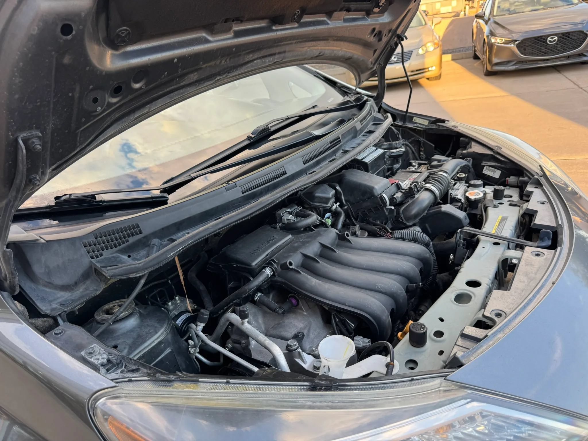 Used 2018 Nissan Versa Note SV FWD image 24