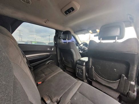 Used 2013 Dodge Durango SXT image 2