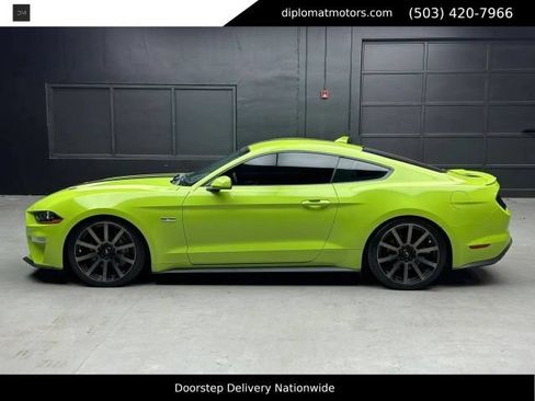 Used 2020 Ford Mustang GT RWD image 4
