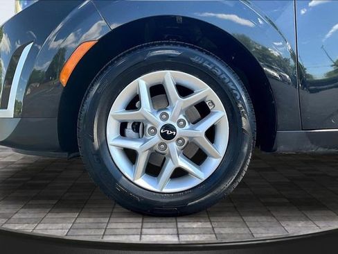 Certified 2024 Kia Soul LX w/ Option Group 015 FWD image 31