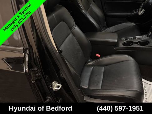 Used 2022 Honda Civic Touring image 22