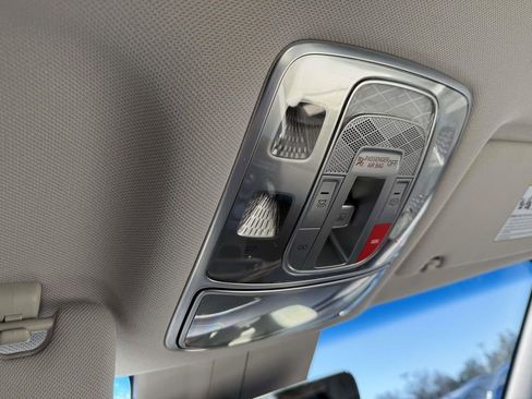 Used 2023 Genesis GV60 Advanced image 27