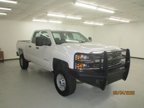 Used 2016 Chevrolet Silverado 2500 W/T w/ WT Fleet Convenience Package AWD/4WD image 1