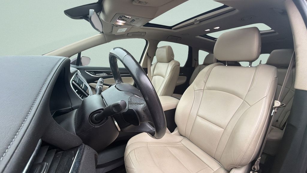 Used 2018 Buick Enclave Essence AWD/4WD image 24