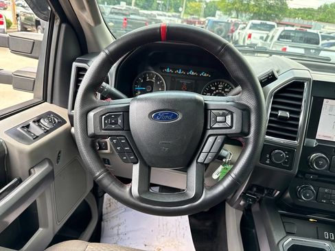 Used 2015 Ford F150 XLT w/ Equipment Group 302A Luxury AWD/4WD image 27
