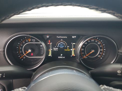 Used 2021 Jeep Gladiator Overland w/ Popular Equipment Package image 30