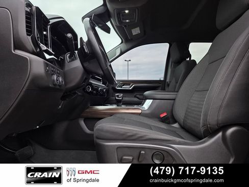 Used 2024 Chevrolet Silverado 1500 LT Trail Boss w/ Protection Package AWD/4WD image 11