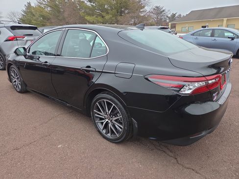 Certified 2023 Toyota Camry XLE w/ Cold Weather Package image 5