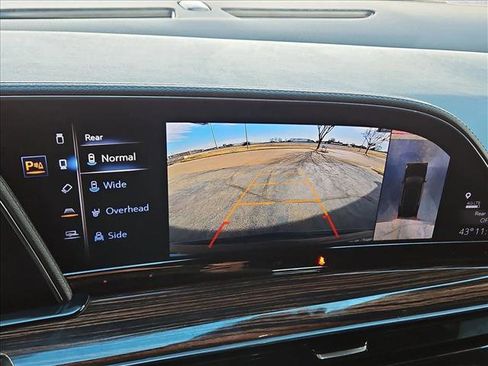 Used 2022 Cadillac Escalade Luxury w/ LPO, Floor Liner Package image 13