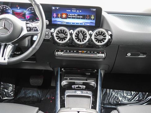 Certified 2025 Mercedes-Benz GLA 250 GLA 250 image 13