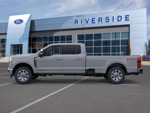 New 2026 Ford F350 Lariat w/ Lariat Premium Package image 4