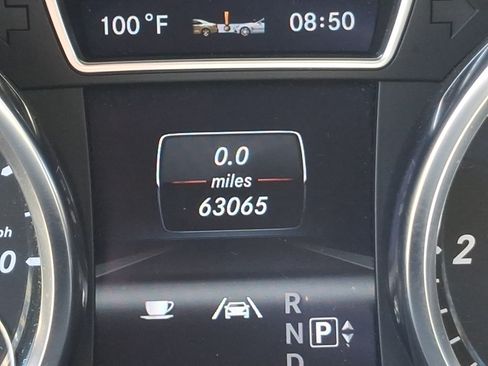 Used 2013 Mercedes-Benz GL 320 BlueTEC 4MATIC image 22