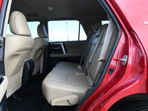Used 2019 Toyota 4Runner Limited AWD/4WD image 20