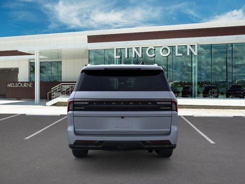 New 2026 Lincoln Navigator L Reserve AWD/4WD image 5