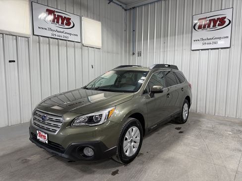 Used 2017 Subaru Outback 2.5i Premium image 19