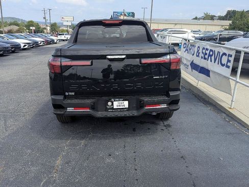 New 2025 Hyundai Santa Cruz Limited AWD/4WD image 6