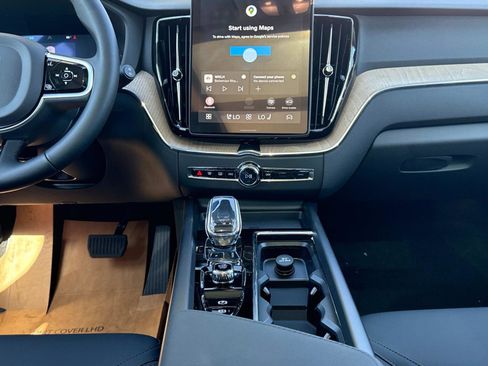 New 2026 Volvo XC60 B5 Plus w/ Climate Package image 14