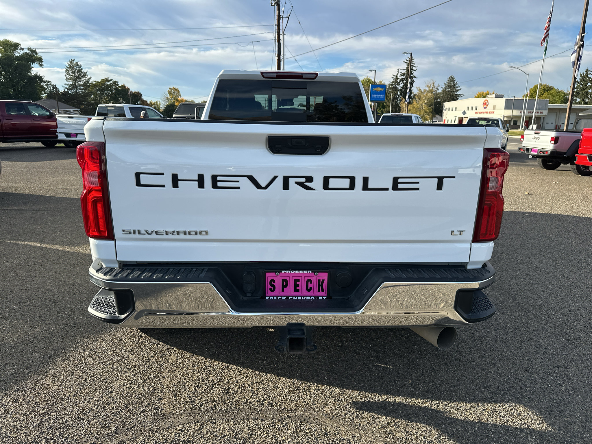 Used 2026 Chevrolet Silverado 3500 LT AWD/4WD image 4
