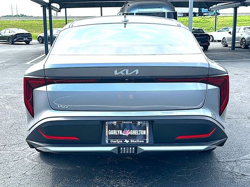 Used 2025 Kia K4 FWD image 7