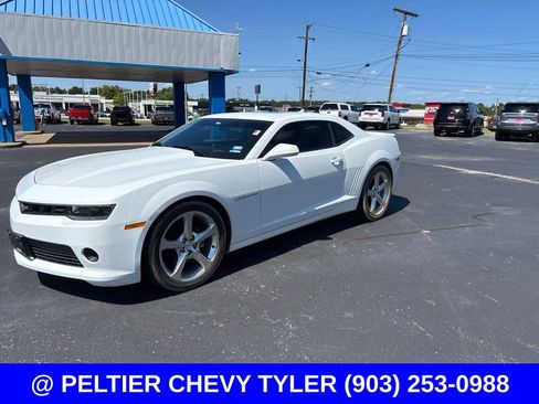 Used 2015 Chevrolet Camaro LT w/ RS Package RWD image 3