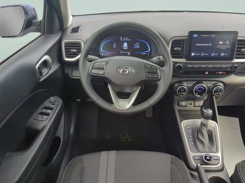 New 2026 Hyundai Venue SEL FWD image 16